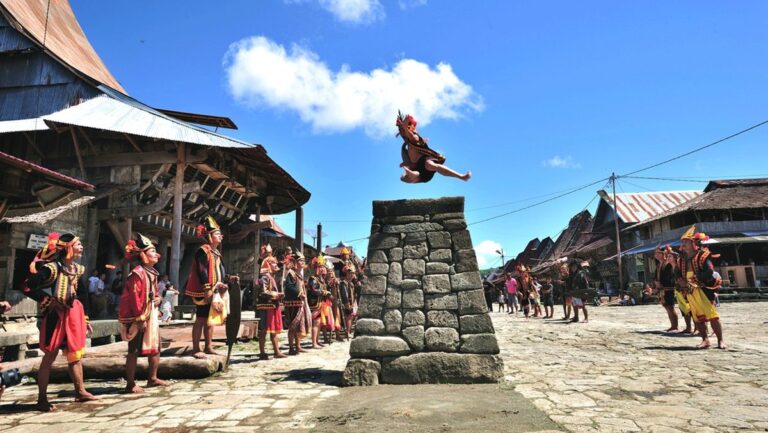 Fakta Menarik: Tradisi Unik Masyarakat Desa yang Hampir Punah
